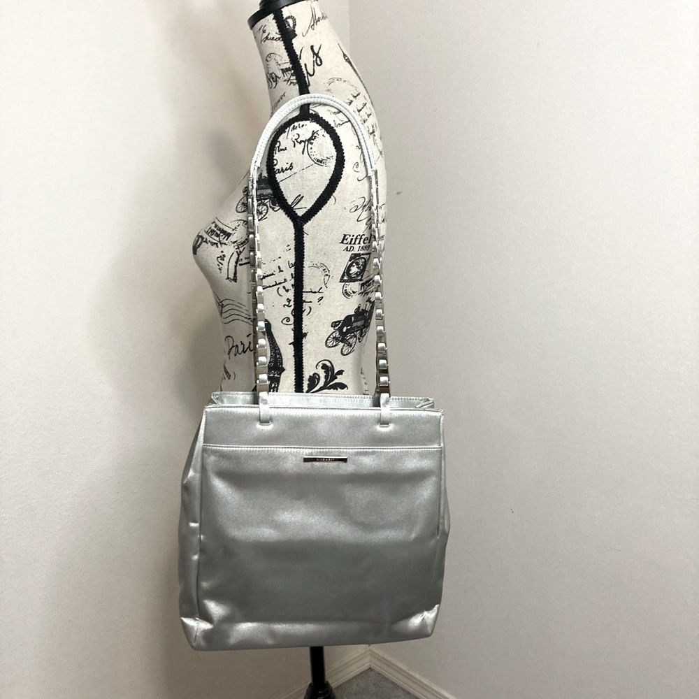 Nine West silver/gray purse - Picture 1 of 15